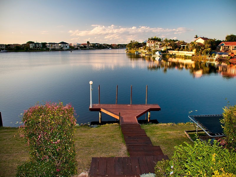 7 Clipper Boulevard, Clear Island Waters QLD 4226