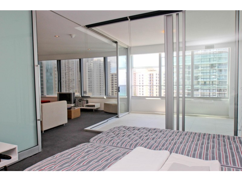1003/9 Hamilton Ave ‘Q1′, Surfers Paradise QLD 4217