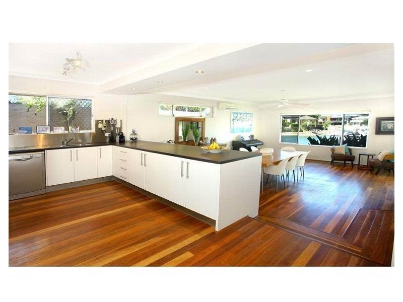 64 The Promenade, Surfers Paradise QLD 4217