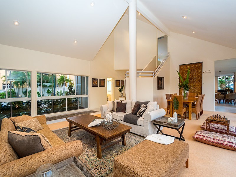 59 Charolais Crescent, Benowa Waters QLD 4217
