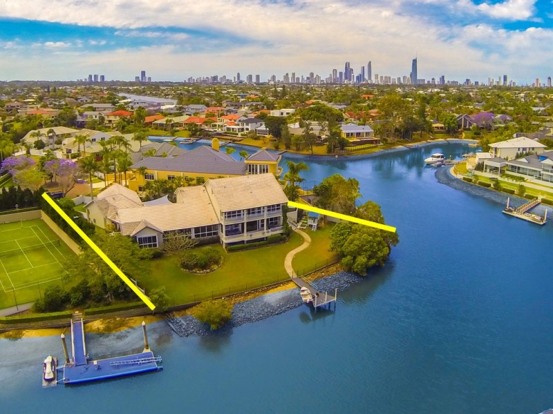 59 Charolais Crescent, Benowa Waters QLD 4217