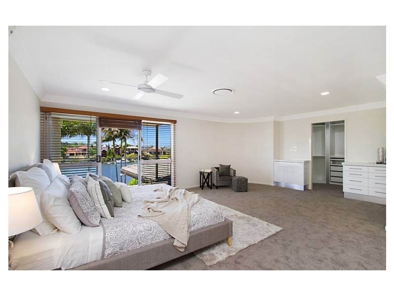 18 Garden Grove, Carrara QLD 4211