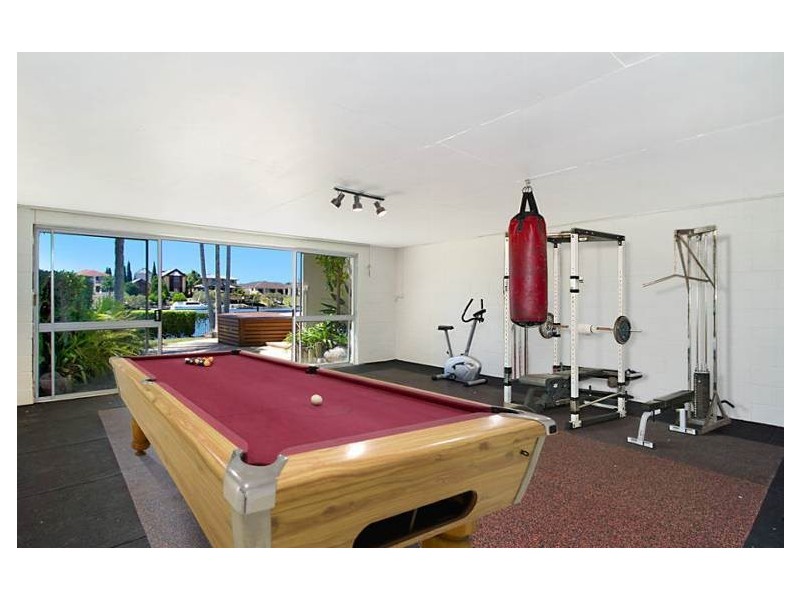 18 Garden Grove, Carrara QLD 4211