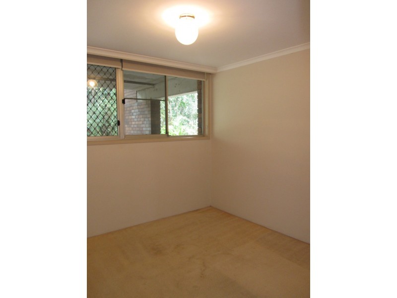 13/111 Rio Vista Blvd, Broadbeach Waters QLD 4218