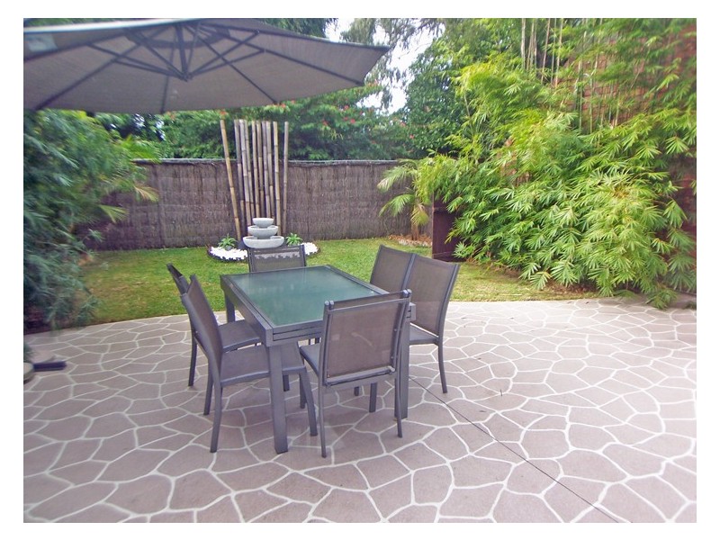 13/111 Rio Vista Blvd, Broadbeach Waters QLD 4218