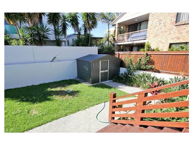 3 Petrel Ave, Mermaid Beach QLD 4218