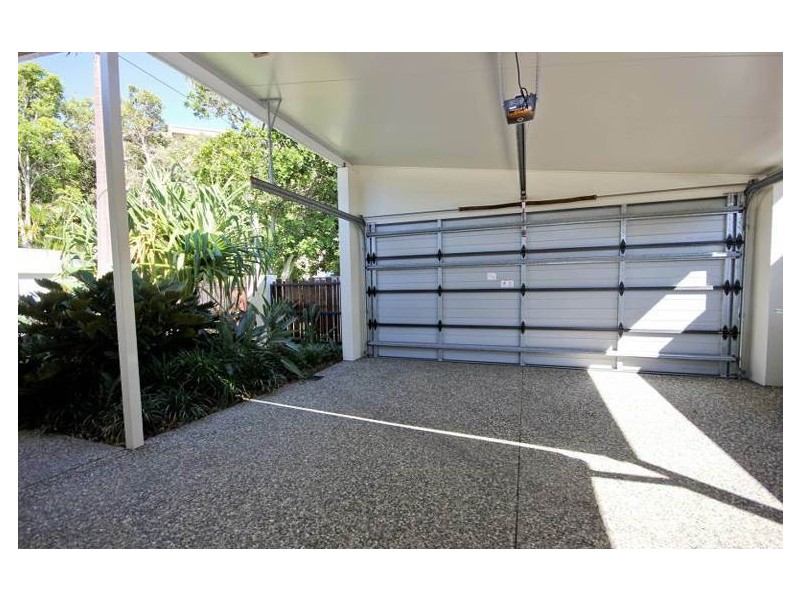 3 Petrel Ave, Mermaid Beach QLD 4218