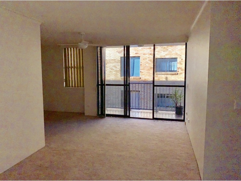 3/13 Australia Avenue, Broadbeach QLD 4218