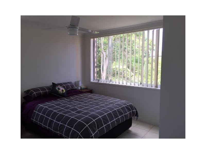 6/24 First Ave, Broadbeach QLD 4218