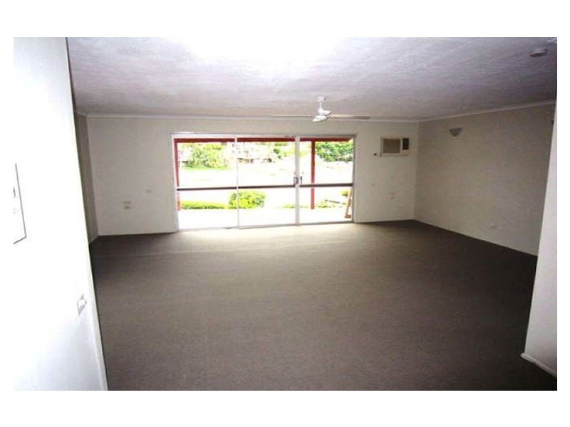 48 Sunshine Boulevard, Broadbeach Waters QLD 4218