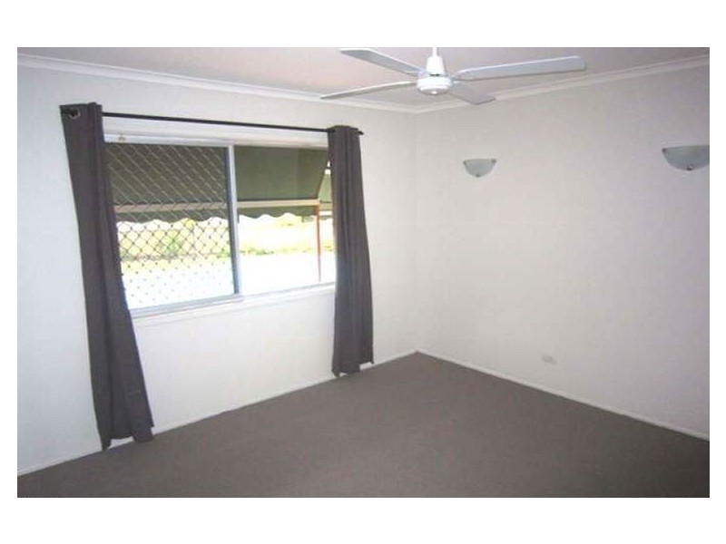 48 Sunshine Boulevard, Broadbeach Waters QLD 4218