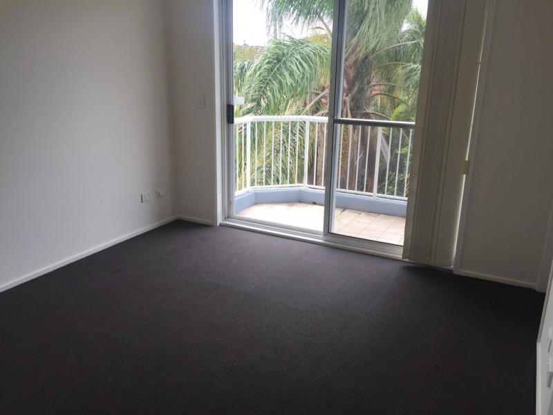 5/43 Australia Ave, Broadbeach QLD 4218