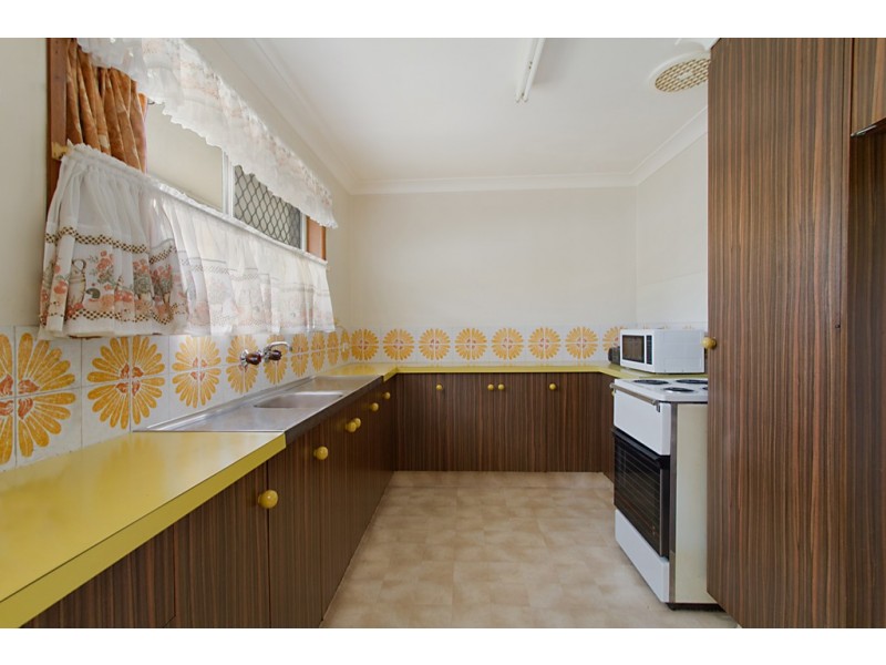 2/14 Logan Avenue, Miami QLD 4220