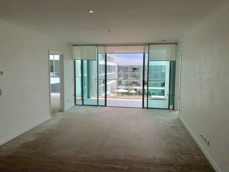 1303/33 TE Peters Drive “Fresh Water Point, Broadbeach Waters QLD 4218