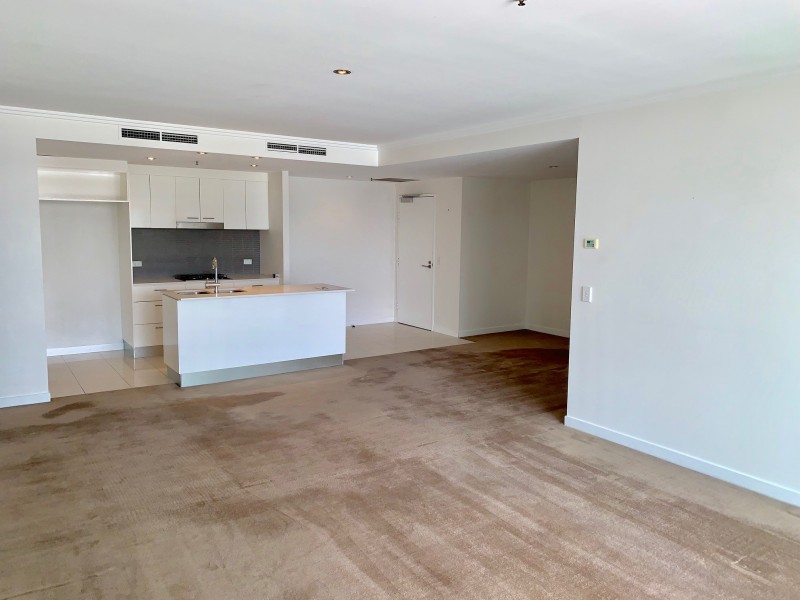 1303/33 TE Peters Drive “Fresh Water Point, Broadbeach Waters QLD 4218