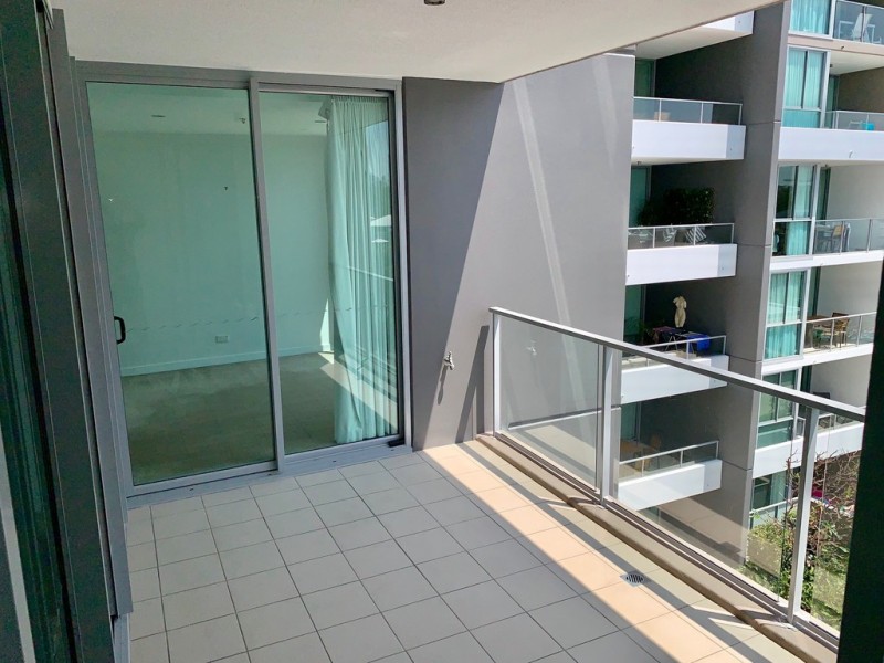 1303/33 TE Peters Drive “Fresh Water Point, Broadbeach Waters QLD 4218