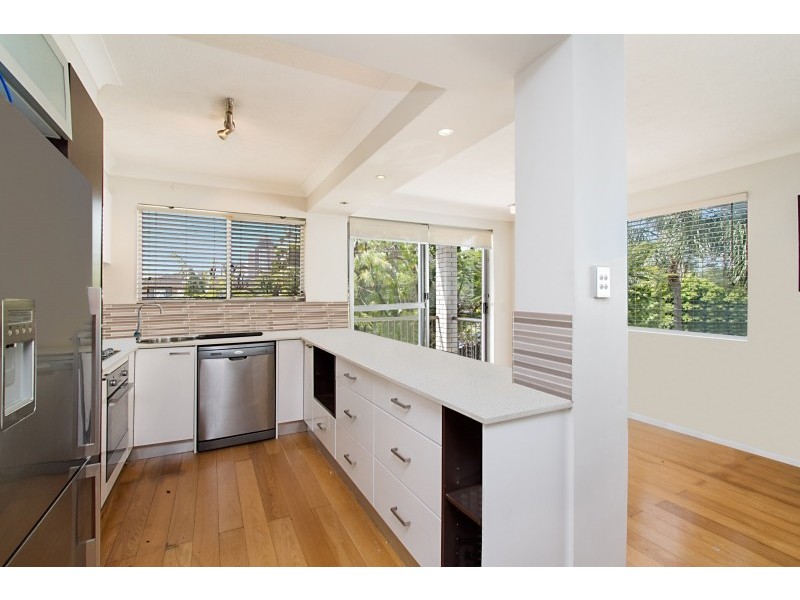 3/38 Chelsea Avenue, Broadbeach QLD 4218