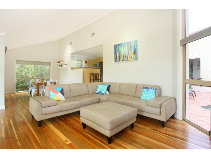 12 Chatswood Court, Robina QLD 4226