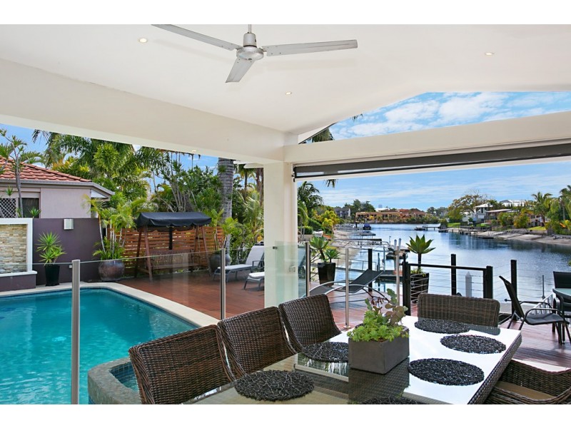 30 Cypress Drive, Broadbeach Waters QLD 4218