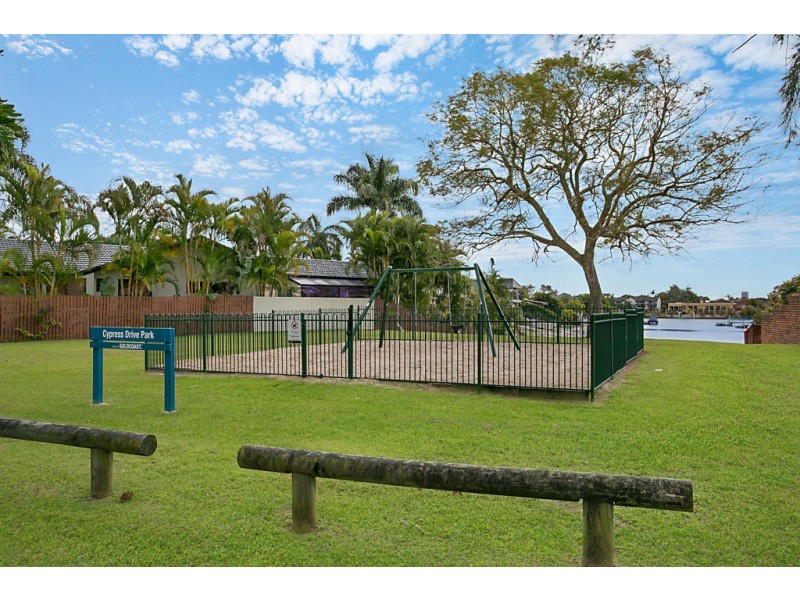 30 Cypress Drive, Broadbeach Waters QLD 4218