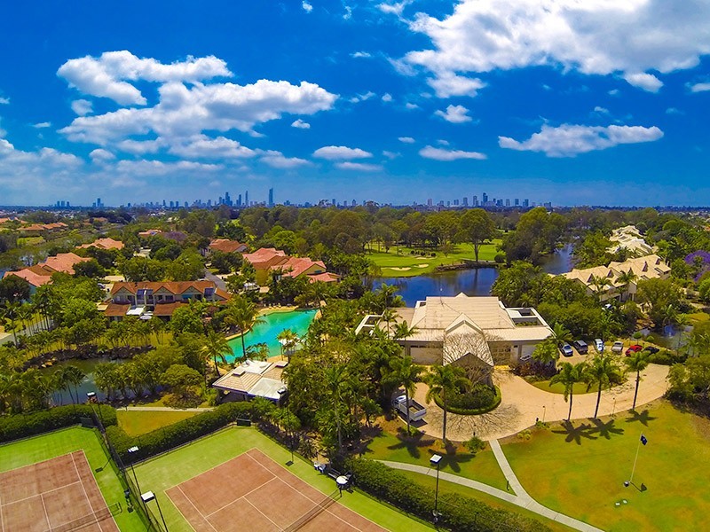 172/125 8 ‘Fonthac’ Santa Cruz Boulevard, Clear Island Waters QLD 4226