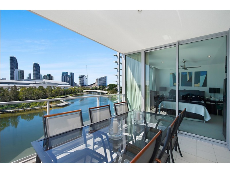 1405 ‘Freshwater Point’ 33 TE Peters Drive, Broadbeach Waters QLD 4218