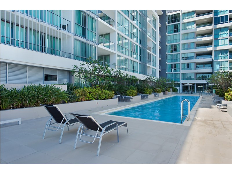 1405 ‘Freshwater Point’ 33 TE Peters Drive, Broadbeach Waters QLD 4218
