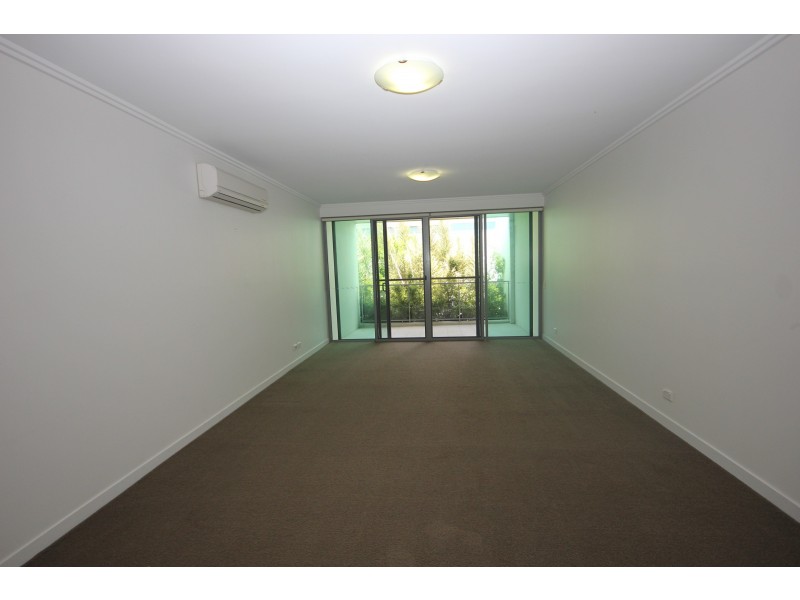 7/8 Miami Key, Broadbeach Waters QLD 4218