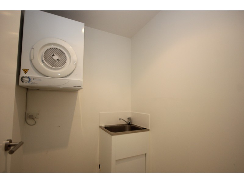 7/8 Miami Key, Broadbeach Waters QLD 4218