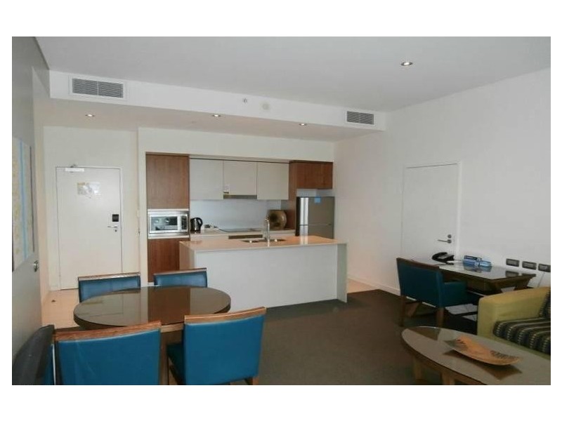 809/3018 Surfers Paradise Blvd, Surfers Paradise QLD 4217