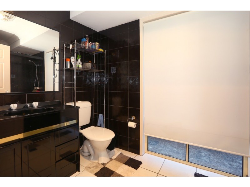 5 Masters Street, Arundel QLD 4214