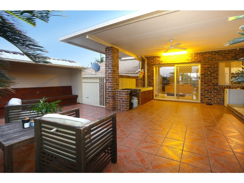 5 Masters Street, Arundel QLD 4214