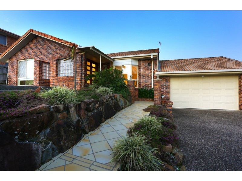 5 Masters Street, Arundel QLD 4214