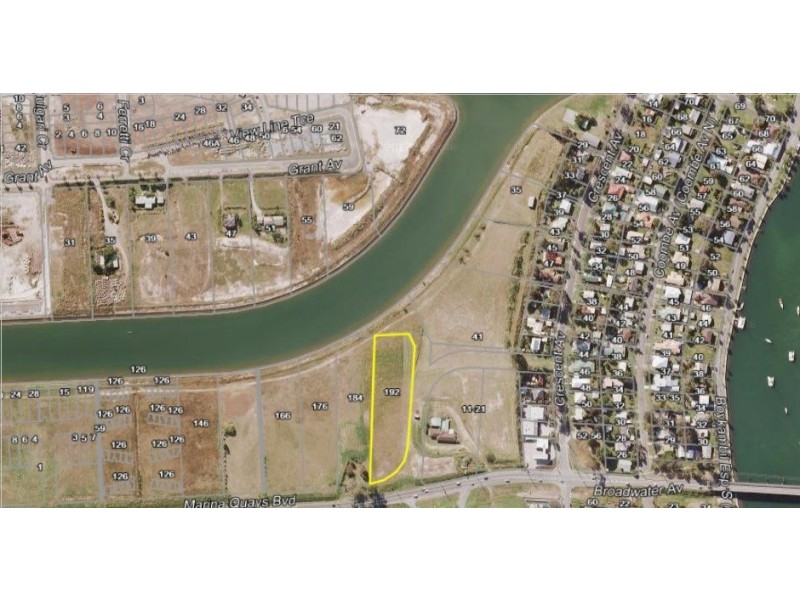 192 Marina Quays Boulevard, Hope Island QLD 4212