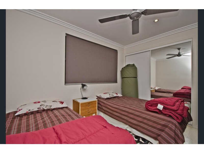 36 Kuranga Avenue, Southport QLD 4215