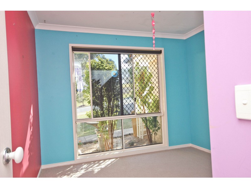 25 Palmerston Dr, Oxenford QLD 4210