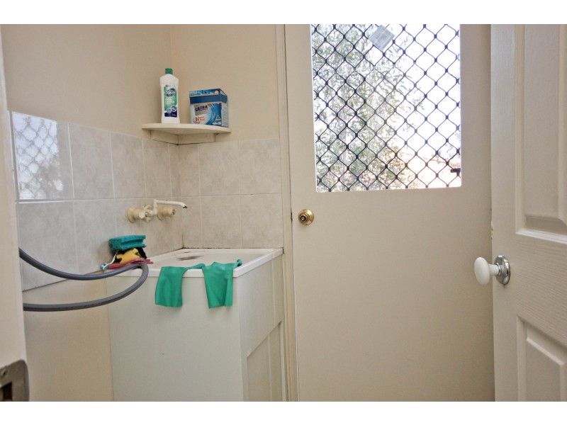 25 Palmerston Dr, Oxenford QLD 4210