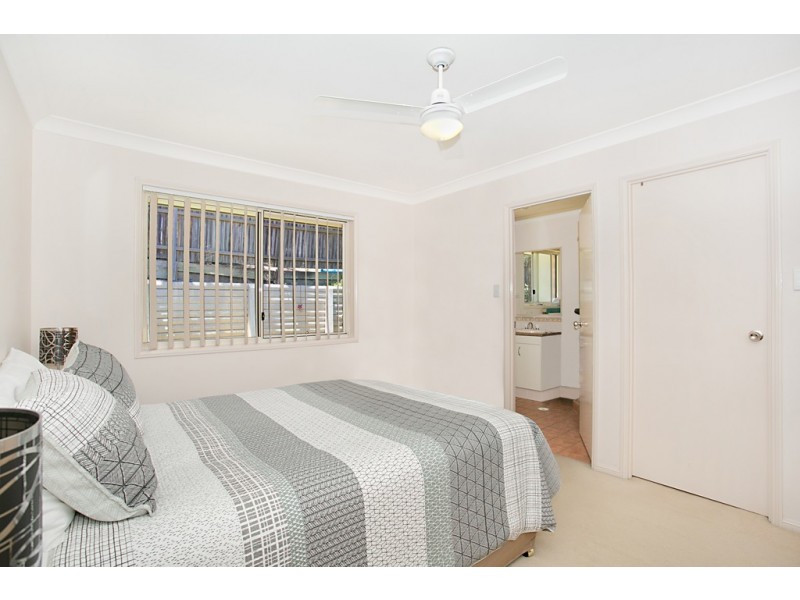 11 Gemini Circuit, Molendinar QLD 4214