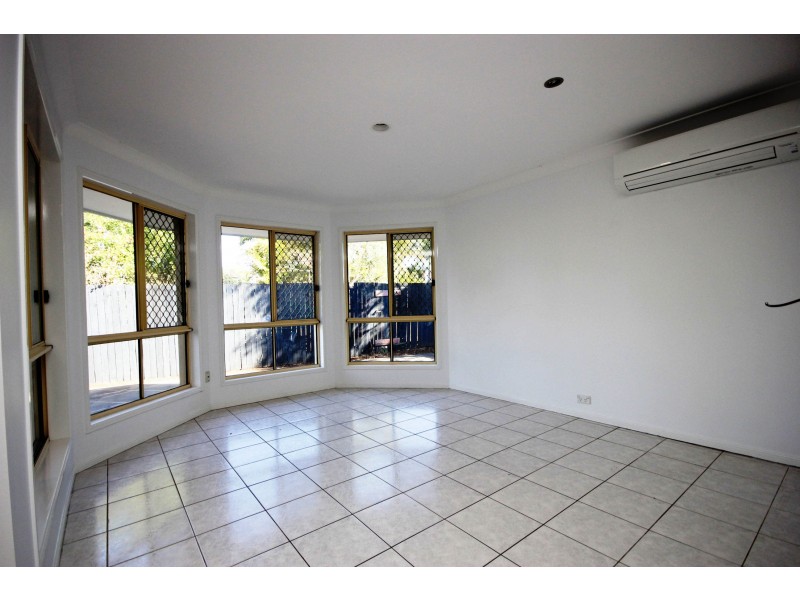 143 Monterey Keys Drive, Helensvale QLD 4212