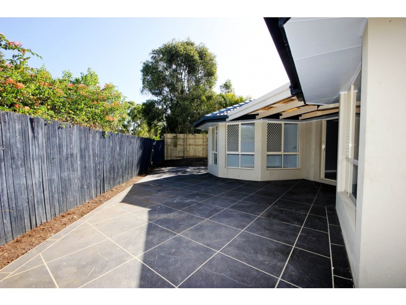 143 Monterey Keys Drive, Helensvale QLD 4212
