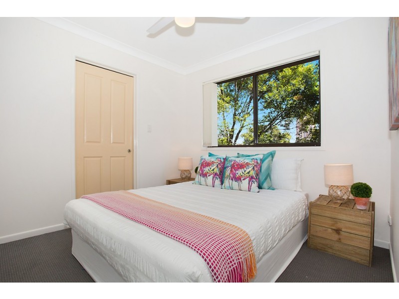 6/173 Surf Parade, Broadbeach QLD 4218