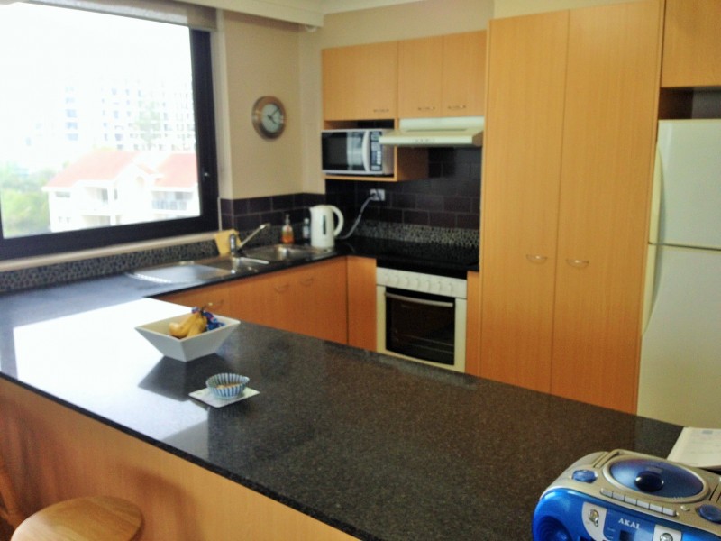 4A/50 Old Burleigh Road”Breakers”, Surfers Paradise QLD 4217