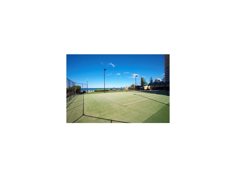 4A/50 Old Burleigh Road”Breakers”, Surfers Paradise QLD 4217