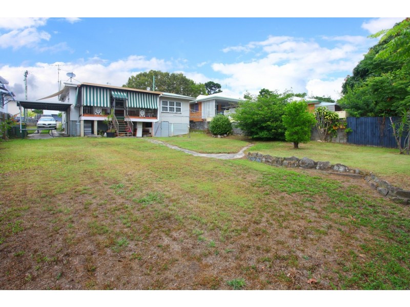 115 Falconer Street, Southport QLD 4215