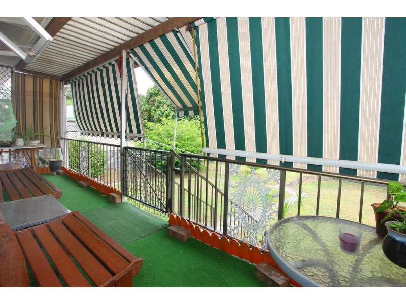 115 Falconer Street, Southport QLD 4215