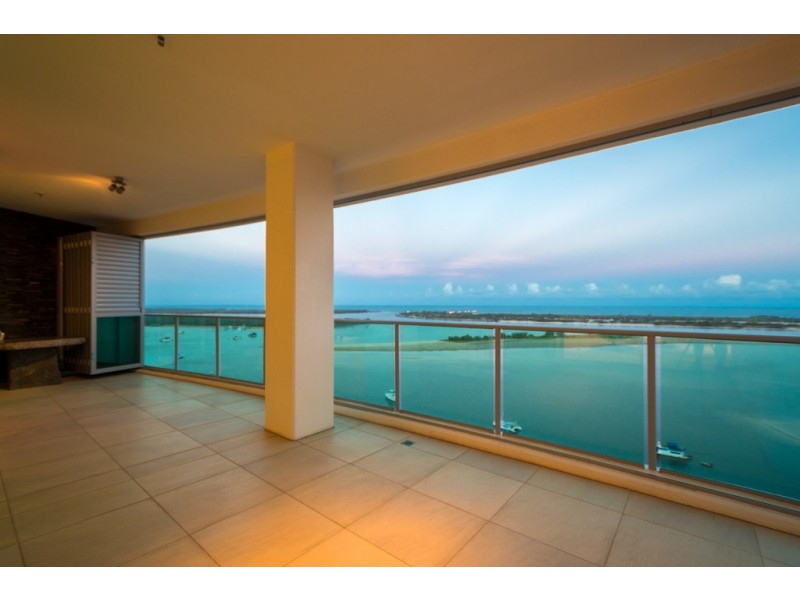 1703 ‘Aqua’ 300 Marine Parade, Labrador QLD 4215