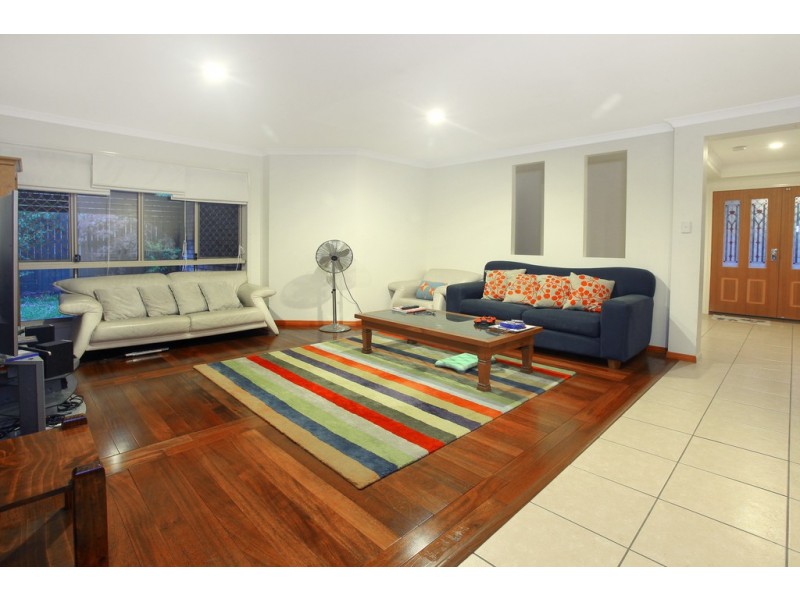 6 Rosefinch Street, Upper Coomera QLD 4209