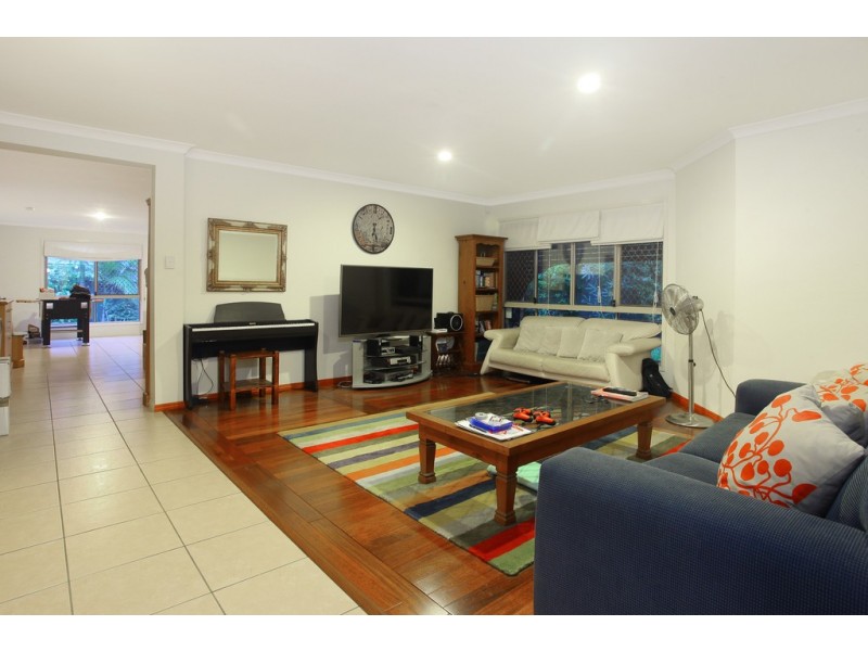 6 Rosefinch Street, Upper Coomera QLD 4209