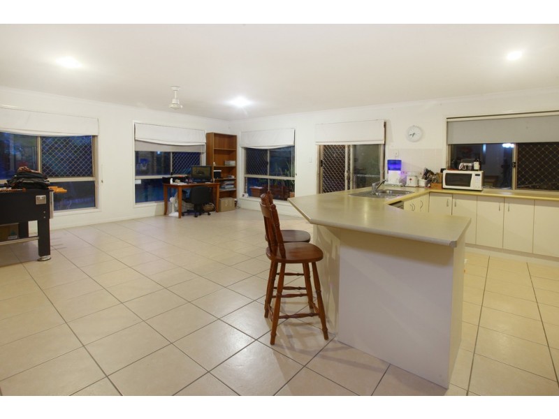6 Rosefinch Street, Upper Coomera QLD 4209