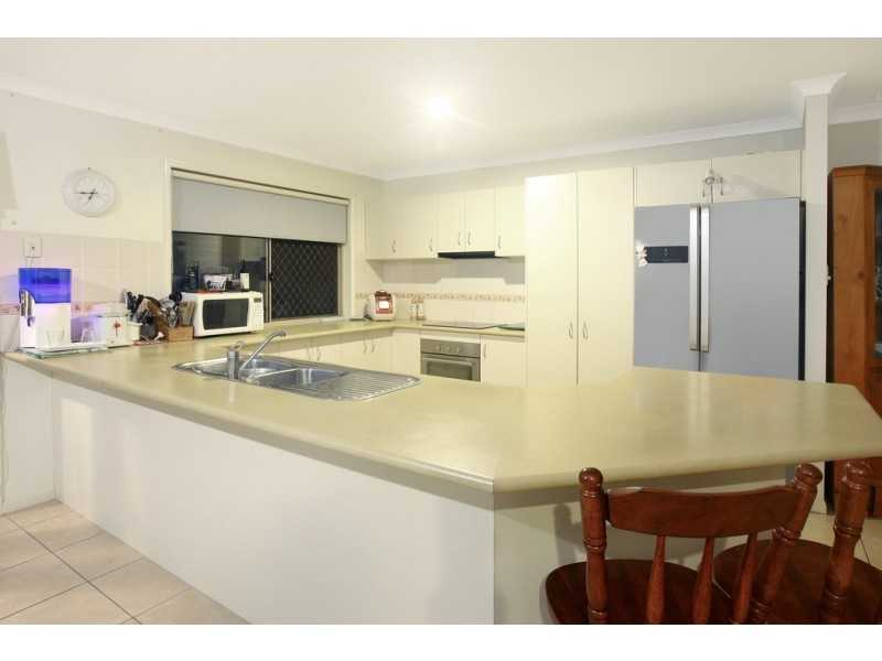 6 Rosefinch Street, Upper Coomera QLD 4209